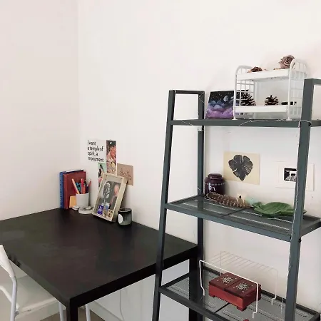 Muse Proche Gare Apartman *